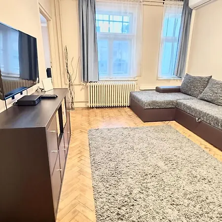 Central Walk Fashionstreet Apartmnts Boedapest Buitenkant foto