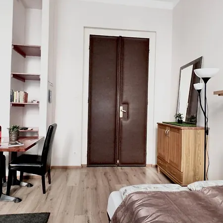 Central Walk Fashionstreet Apartmnts Boedapest Buitenkant foto